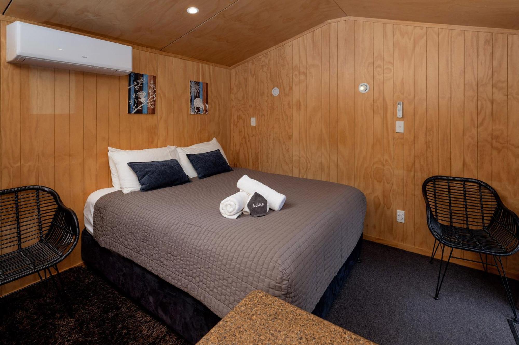 Queenstown Top 10 Holiday Park Екстериор снимка