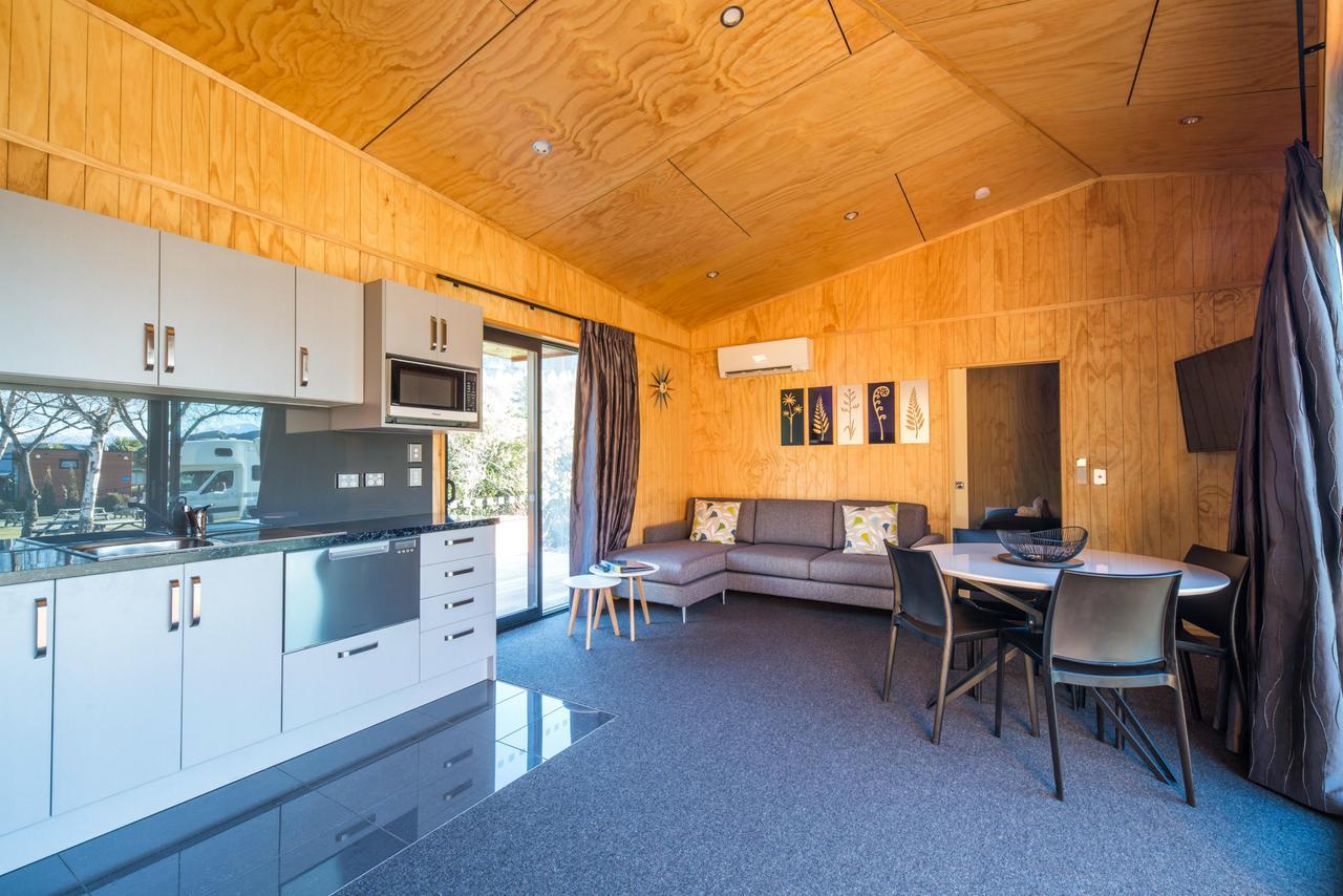 Queenstown Top 10 Holiday Park Екстериор снимка
