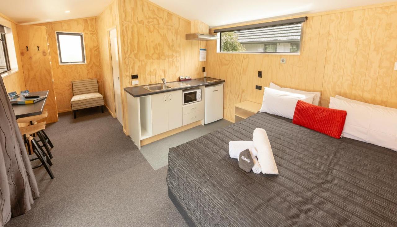 Queenstown Top 10 Holiday Park Екстериор снимка